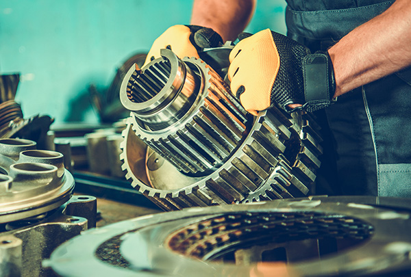 The Difference Between Transmission Repair, Rebuild & Replacement